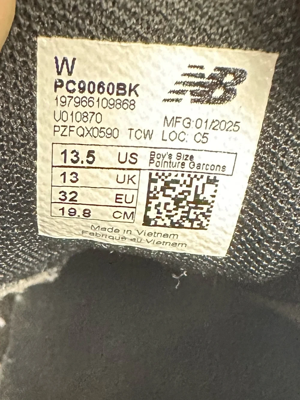New Balance 9060 Kids Size 13.5 Wide